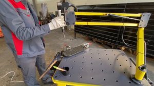 Манипулятор резьбонарезной СПРУТ-ЭЛ-А-12 - "Группа 17"