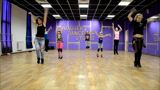 Танцевальная студия Swagger Dance Studio/ Julia Lenchenkova/ Club Dance/ SDS Show смотреть онлайн