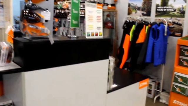 Торговая стойка STIHL ТД Домотехника