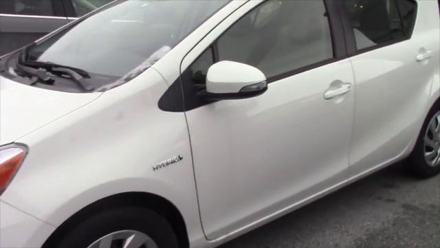 2015 Toyota Prius c for Dayle from Connor смотреть онлайн