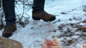 Рубка костей кованым топором ручной работы