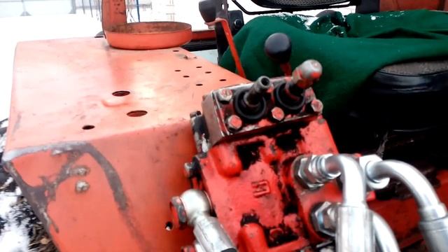 Т25, распределитель,гидравлика смотреть онлайн