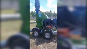 Рубительная машина щепорез "Дровосек мод. М800H (бензиновый двигатель)