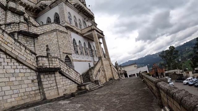 Don't go to this part of Ecuador! |S6-E12| смотреть онлайн