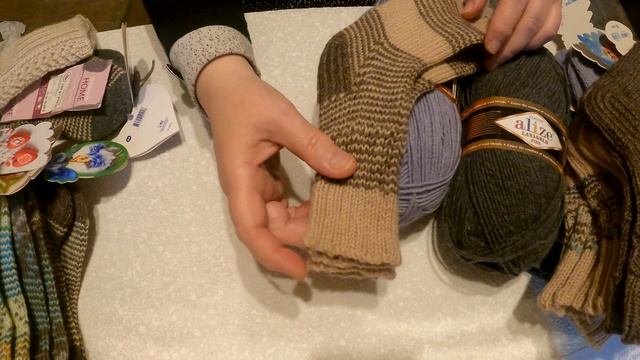 Обзор пряжи и спиц для вязания. Изделия методом Хеликс. смотреть онлайн