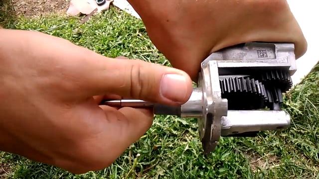 Skoda Octavia A7 2013 гв. Актуатор турбины 1,4 TSI в разрезе. смотреть онлайн