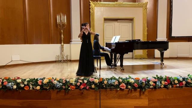 В.Цыбин«Концертный этюд #10»;С.Шаминад «Концертино»;флейта-Лебедева Гуляф;фортепиано-Малика Аймаков смотреть онлайн