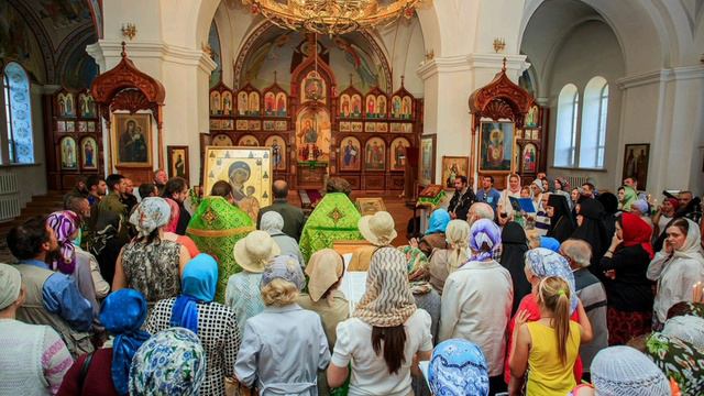 Зажравшиеся попы/стоит или нет осуждать людей #историяизжизни