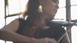 Despacito (Luis Fonsi ft. Daddy Yankee) - Electric Violin Cover  Caitlin De Ville.mp4