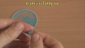 Видео уроки. Ажурная заколка из бисера "Ледяной цветок". Мастер-класс с фото