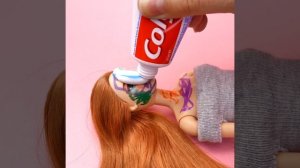 25 AWESOME DOLL HACKS AND DIYs