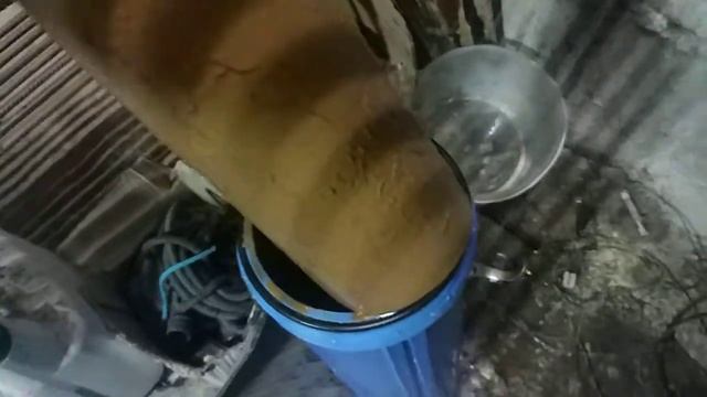 Замена картриджа, очистка воды от ржавчины железа смотреть онлайн