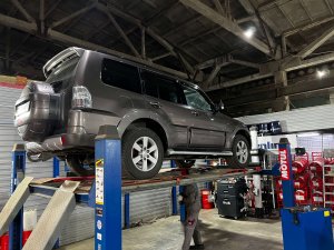 Замена масла в АКПП Mitsubishi Pajero 4 v5a51