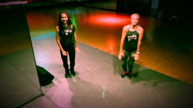 LIVE IT UP FIFA WORLD CUP OFFICIAL SONG - ZUMBA DANCE FITNESS CHOREO смотреть онлайн