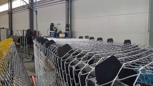 Станок автомат для производства сетки рабицы с закруткой на концах