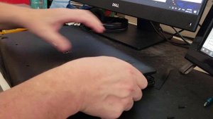 Disassemble Asus X751L Laptop to Replace the Battery and Harddrive