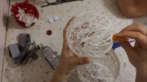 Снеговик из ниток и клея?: подробный мастер-класс 2019 года?