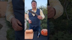 Непальский нож КУКРИ. Тест на Хелоуин.