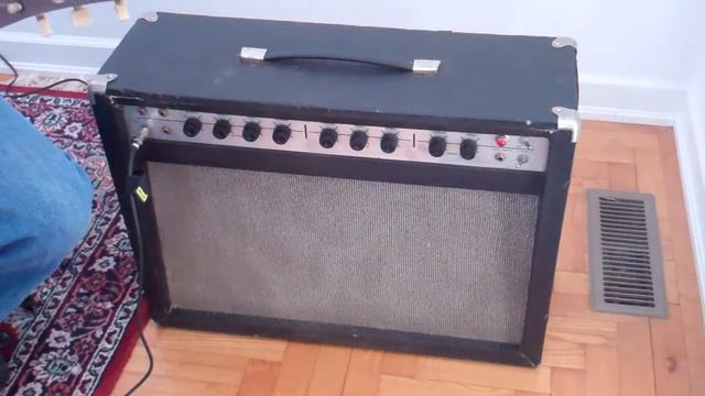 Epiphone Zephyr Regent & Valco Amp смотреть онлайн