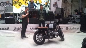 Кастом мотоцикла BMW в стиле Кафе-Рейсер