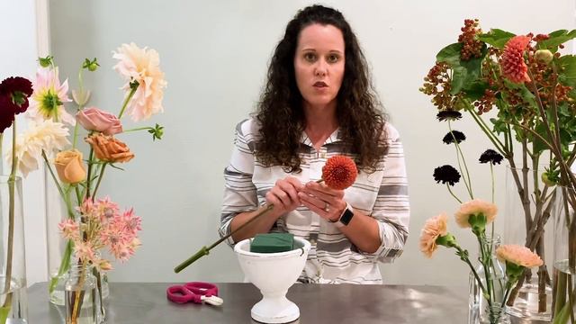 Seasonal Blooms | Unforgettable Floral смотреть онлайн