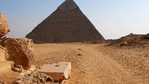 01/10. Египет. Лабиринт пирамид Гизы.