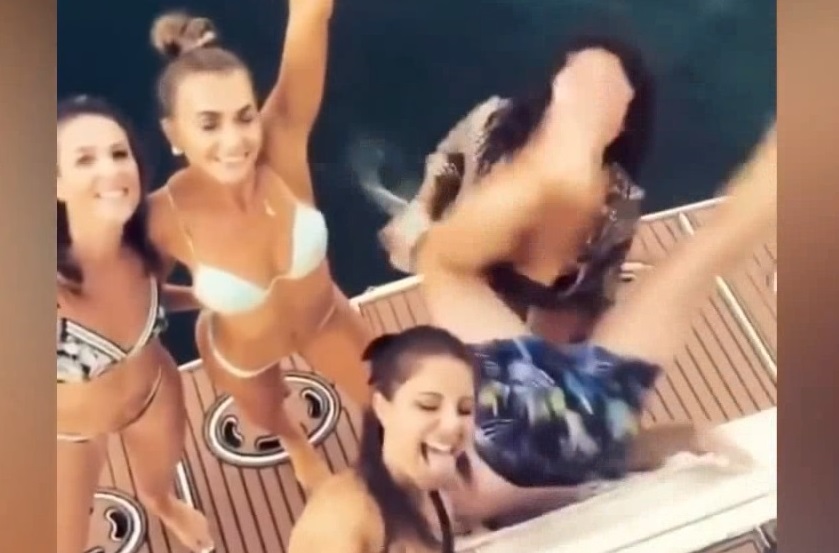 Смешные приколы Февраль 2023 #105 смотреть онлайн