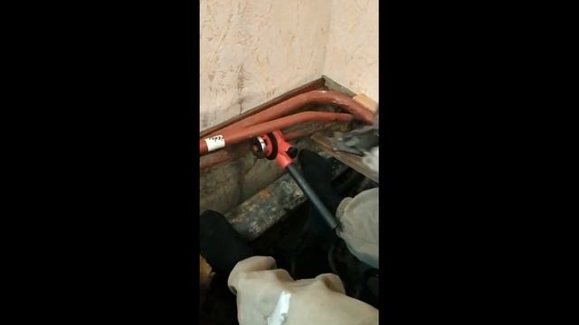 6.52 Клуппы Sturm 1065-01-S6 для нарезания резьбы на трубах смотреть онлайн