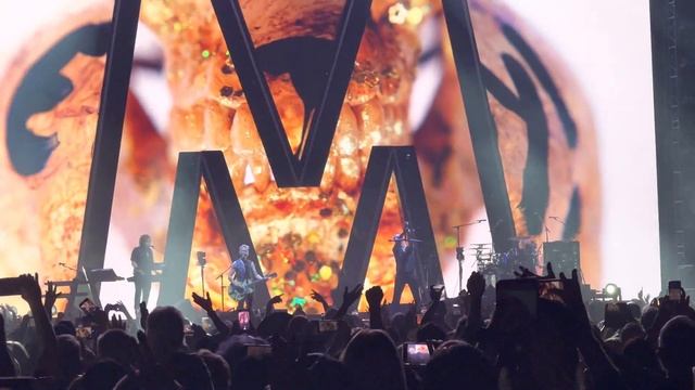 Depeche Mode - Enjoy the Silence @ The Kia Forum, Los Angeles 3/28/23 смотреть онлайн