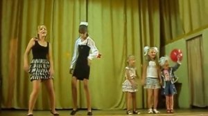 Детство ты куда бежишь!))