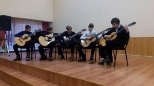 Бразильская народная песня. Brazilian folk song." Faz hoje um ano ". Ансамбль гитаристов.