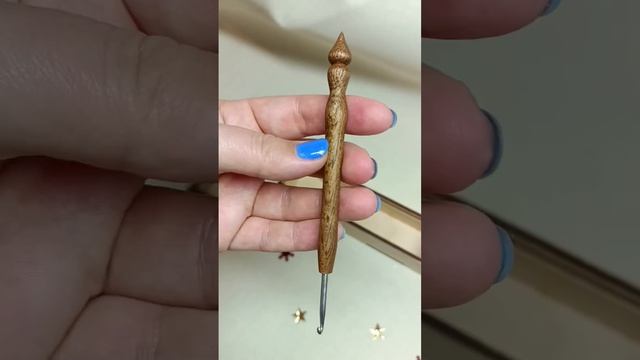 подарок на новый год / своими руками /крючок для вязания / из дерева на заказ смотреть онлайн