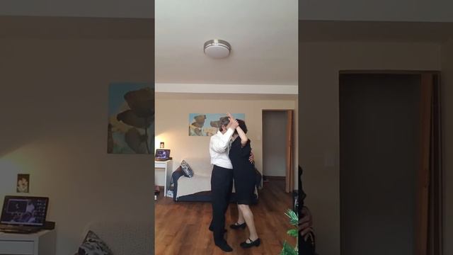 люблю повеселиться, особенно танцуя 22 декабря 2020г смотреть онлайн