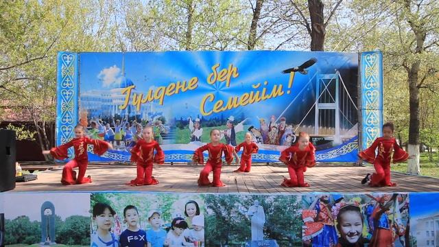 Группа Тойс, танцевальная школа Alpha dance смотреть онлайн