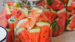 Арбузы с ПЕРЦЕМ. Маринованные арбузы на зиму, цыганка готовит. Gipsy cuisine.