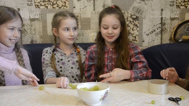 Нет друга - ищи, а нашёл - береги. Игра "Без большого пальца". смотреть онлайн