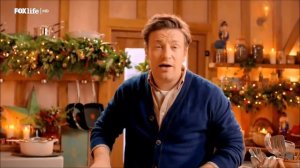 Рождественская индейка с подливой и запеченный картофель от Джейми Оливера