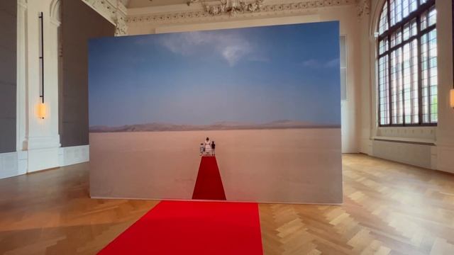 4K. Exhibition dedicated to series "Santa Barbara" in Switzerland, Vevey смотреть онлайн