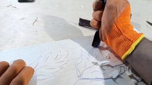 Вырезаем листья .Резьба по дереву в помощь для новичков .