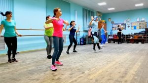 Танцевальная тренировка / здоровье и фитнесс / зумба / Zumba / танцы онлайн