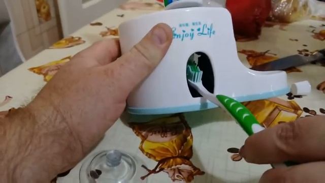 Держатель для зубной пасты смотреть онлайн