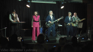 ВИА "Поющие гитары" - "Песенка велосипедистов". Новогодний концерт 2023