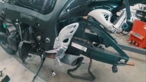 МЕНЯЕМ ЗВЕЗДЫ И ЦЕПЬ НА МОТОЦИКЛЕ | CHAIN REPLACEMENT HAYABUSA