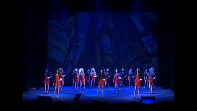 "СтудМисс Запорожье 2012" 1-й выход участниц. В стиле glam-rock смотреть онлайн