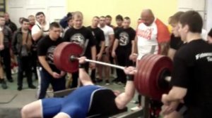 Мурад Алибеков жим лежа 240-250кг