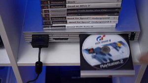 Playstation 2 Startup on Sony Trinitron CRT - Gamingsetup
