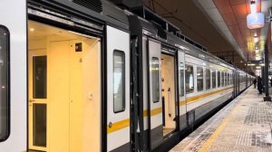 Электропоезд ЭД4М-0455 ”Фирменный Экспресс” сообщением ”Площадь Трёх Вокзалов - Петушки”