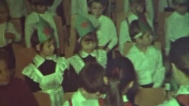 прием в октябрята в 1986 в сш2 г.Новополоцка-кинохроника