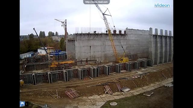 Гусеничный кран МКГ-25.01 с БСО смотреть онлайн