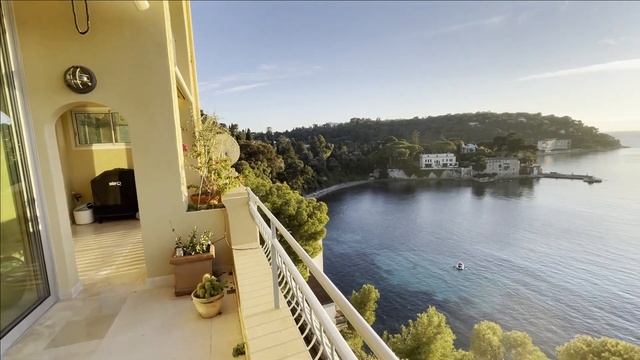 Закат на Кап Ферра : в продаже уникальная квартира 250 м² c фантастическим видом на море. смотреть онлайн